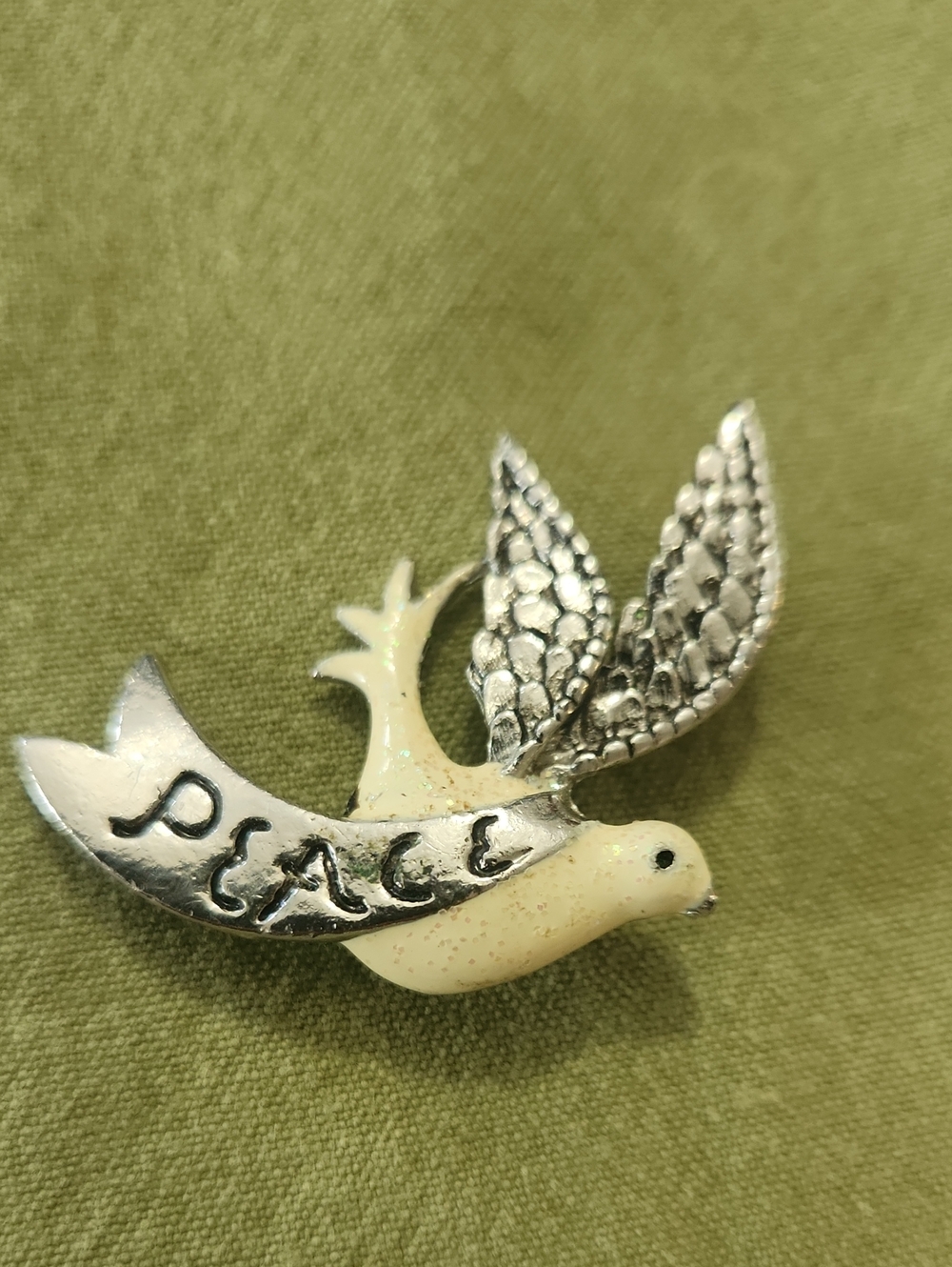 Vtg Dove Peace Brooch